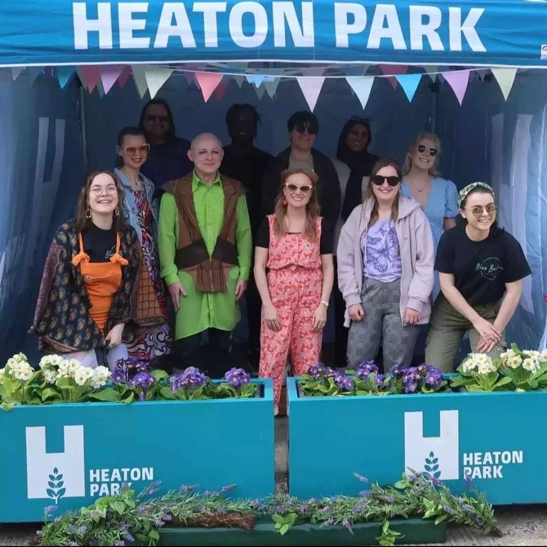 Sara had a chance to try doing Spoken Word at Heaton Park with other Poets and perform in front of strangers and performed. This si a Photo fo her and many other poets on the day all crowded around and evryone is wearing colourful clothes and loooking nice whilst we all pose for a photo together.